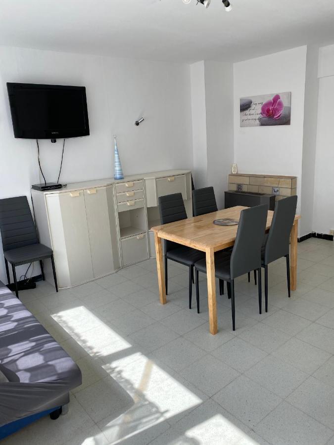 Studio Entree Par La Plage De Koksijde St Isdelbald Residence Portofino Luaran gambar