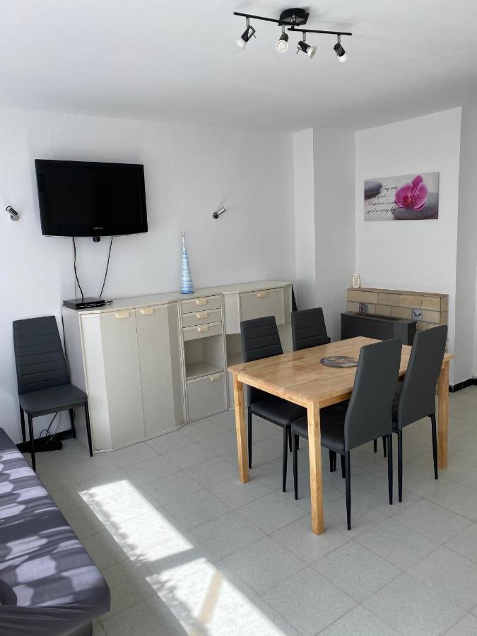 Studio Entree Par La Plage De Koksijde St Isdelbald Residence Portofino Luaran gambar